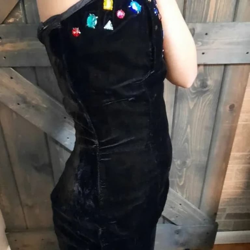 Vintage 90s Roberta Strapless Velvet Mini Dress 7/8 - Picture 2 of 5